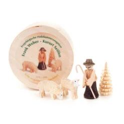 070/041 - Chip Box W/ Shepherd & Sheep