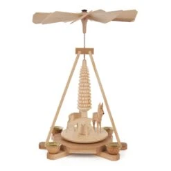 085/484/6 - Pyramid With Deer