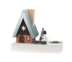 146/1026 - Smoker House With Snowman