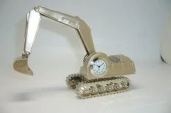 C486 - Excavator Clock