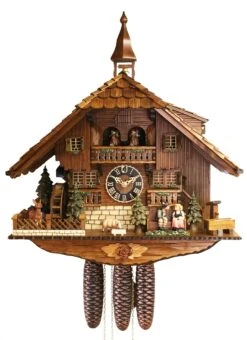 KU838M - 8 Day Musical Chalet With Kissing Couple